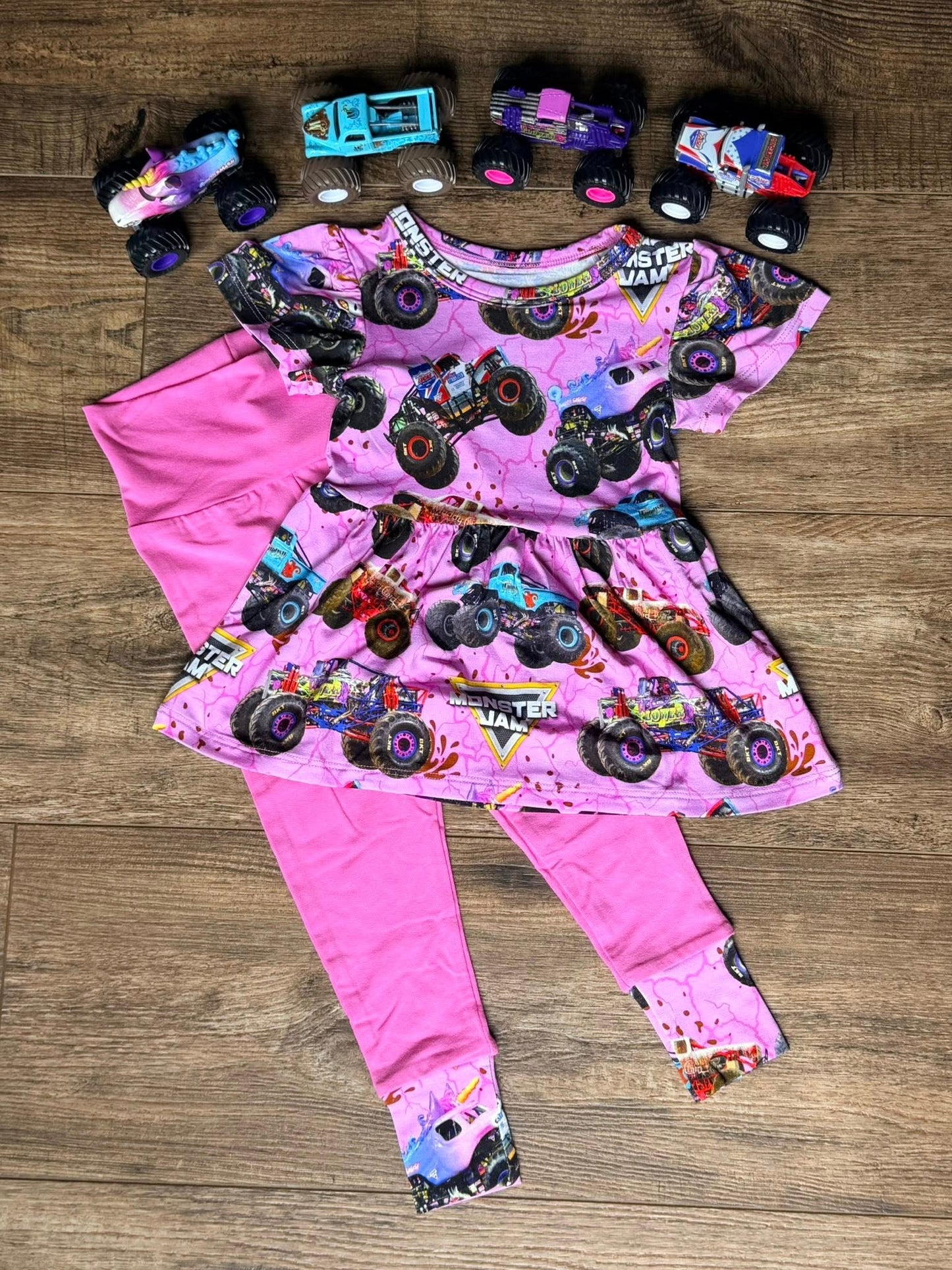 Glitter Smash Short Sleeve and Pants Peplum Set